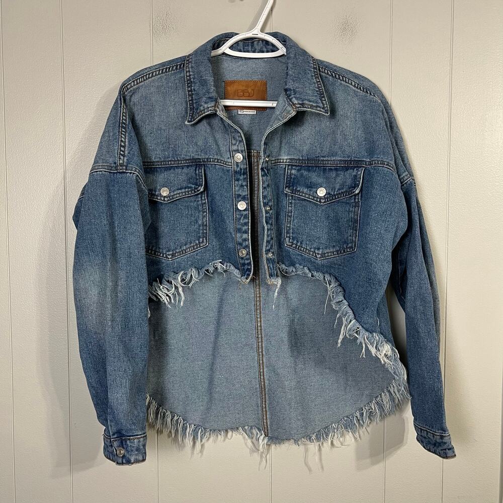 BBJ Los Angeles Denim Jacket Womens S Oversized Frayed Raw Hem Snap High Low
